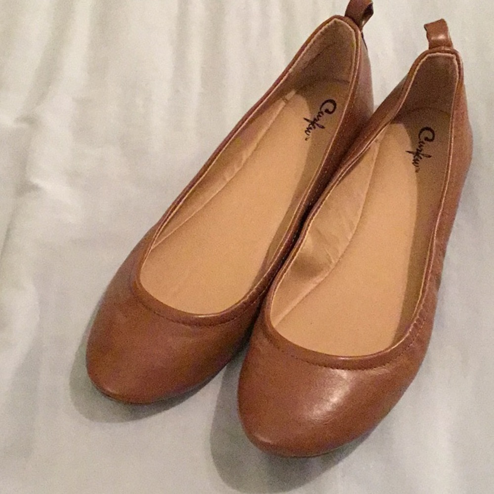 Brown flats women size 6